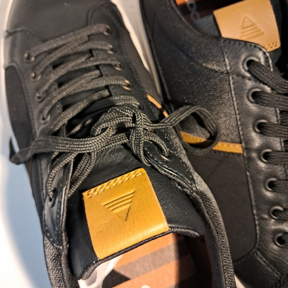 FM1182-UDY P. Miller Heart of Soldiers Soul Collection Mid Top Basketball Shoe. - Picture 16 of 16